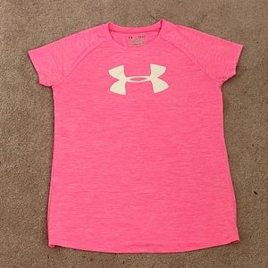 Under amour tee shirt